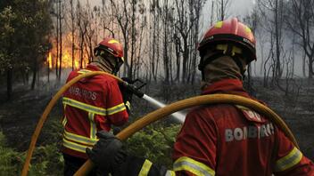 Αντιμέτωπη με παρατεταμένο κύμα καύσωνα και δασικές πυρκαγιές η Πορτογαλία
