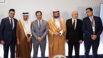 Συμφωνίες ύψους 4 δισ. ευρώ υπεγράφησαν κατά την επίσκεψη του πρίγκιπα διαδόχου του Βασιλείου της Σαουδικής Αραβίας