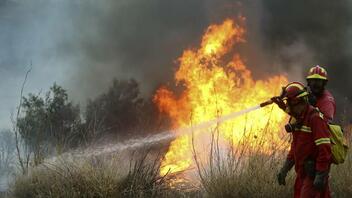 Πολύ υψηλός ο κίνδυνος πυρκαγιάς τη Δευτέρα σε πέντε περιοχές της χώρας