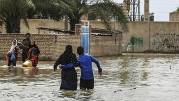 Ιράν: 24 νεκροί από τις σφοδρές πλημμύρες