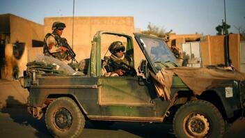 Μάλι: Τουλάχιστον 15 στρατιωτικοί και τρεις πολίτες νεκροί σε συντονισμένες επιθέσεις