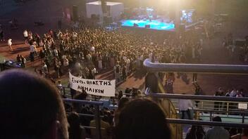 Παρέμβαση του κοινού σε συναυλία στο Ηράκλειο για την υπόθεση Λιγνάδη