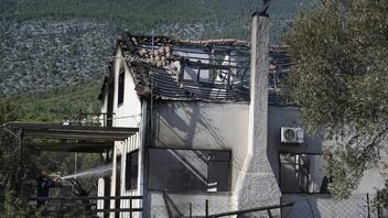 Φωτιά στο Πόρτο Γερμενό: Σπίτι παραδόθηκε στις φλόγες – Σε επιφυλακή η πυροσβεστική