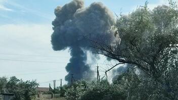 Πυρκαγιά και έκρηξη πυρομαχικών σε ρωσική βάση στην Κριμαία