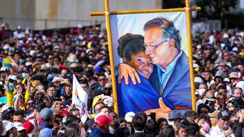 Κολομβία: Ορκίστηκε ο πρώτος αριστερός πρόεδρος, Γκουστάβο Πέτρο