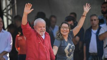 Εκλογές στη Βραζιλία: Ισχυρό προβάδισμα Λούλα έναντι του Μπολσονάρου 