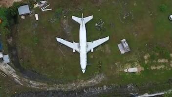 Μπαλί: Μυστήριο με εγκαταλελειμμένο Boeing 737 