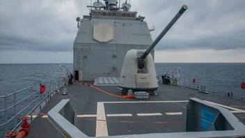 Κίνα: Ο στρατός παρακολουθεί αμερικανικά πολεμικά σκάφη στο Στενό της Ταϊβάν