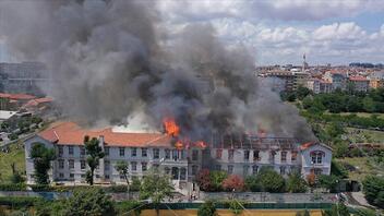  Μεγάλη φωτιά στο ελληνικό νοσοκομείο στην Κωνσταντινούπολη