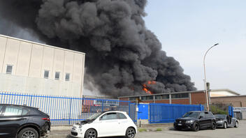 Υπό έλεγχο η πυρκαγιά στην εταιρία Nitrolchimica, έξω από το Μιλάνο