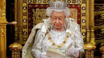 Ελισάβετ: «Η γέφυρα του Λονδίνου έπεσε» - Τι προβλέπει το πρωτόκολλο για τη διαδοχή της βασίλισσας