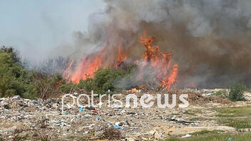Ηλεία: Πυρκαγιά κοντά σε σπίτια στη Σπιάντζα – Λιποθύμησε πυροσβέστης