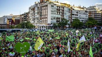 Ισπανία: Χιλιάδες πολίτες κατά των ταυρομαχιών στη Μαδρίτη