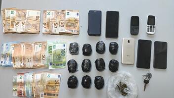 Οι καβάτζες της κοκαϊνης οδήγησαν στη σύλληψή τους - Συντονισμένη επιχείρηση της ΕΛ.ΑΣ