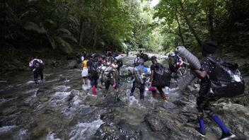 Χιλιάδες μετανάστες πέρασαν, φέτος, από την επικίνδυνη ζούγκλα του Νταριέν
