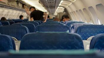  Αναστάτωση σε πτήση της United Airlines - Γυναίκα έπαθε ανακοπή και πέθανε