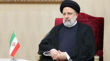 Ιράν: Η επίθεση στο μαυσωλείο της Σιράζ «δεν θα μείνει αναπάντητη» προειδοποιεί ο πρόεδρος Ραϊσί