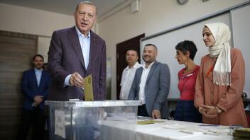 Τουρκία – Δημοσκόπηση: Μόλις 1% το προβάδισμα Ερντογάν στον β΄ γύρο, αν οι εκλογές γίνονταν χθες