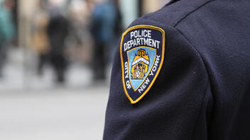 Αστυνομικός στη Νέα Υόρκη σκότωσε γυναίκα, τραυμάτισε άλλη μία και αυτοκτόνησε