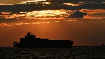 Αναστέλλονται οι κινήσεις φορτηγών πλοίων στη Μαύρη Θάλασσα