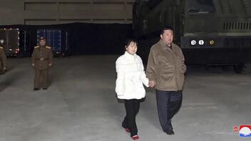 Ο Κιμ Γιονγκ Ουν υπόσχεται να κάνει τη χώρα του "την ισχυρότερη πυρηνική δύναμη στον κόσμο"
