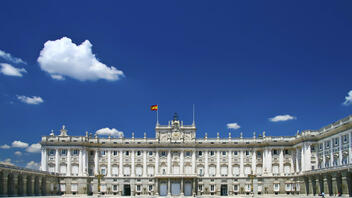 Η Μαδρίτη απαντά στις επικρίσεις της ΕΚΤ για τον έκτακτο φόρο στις τράπεζες το 2023 και 2024