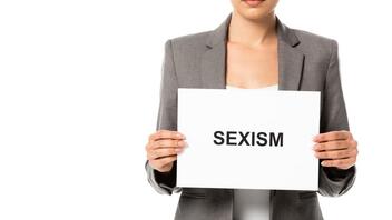 «Φέρσου σαν άντρας»: μία έκφραση που κρύβει σεξισμό, ένα επίκαιρο σεμινάριο