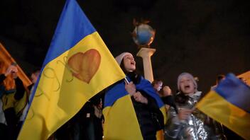 Ουκρανία: Πανηγυρισμοί στη Χερσώνα για την απελευθέρωση 