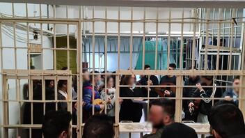 Παιδικές φωνές "έφεραν" τα Χριστούγεννα στις Φυλακές Αλικαρνασσού
