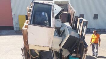 Τρεις τόνοι ηλεκτρικών και ηλεκτρονικών αποβλήτων για ανακύκλωση συγκεντρώθηκαν από τον Δήμο Χανίων και τη ΔΕΔΙΣΑ