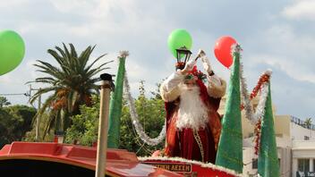Ο Άγιος Βασίλης της Περιηγητικής επέστρεψε στην Παλιά Πόλη του Ρεθύμνου