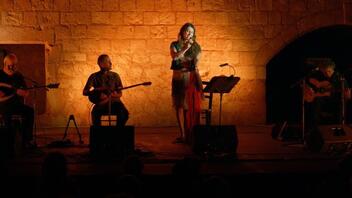 Η μουσική παράσταση "Η Κάρμεν και οι Ρεμπέτες" στο Heraklion Arts and Culture