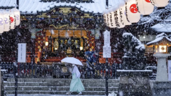 Τουλάχιστον 13 νεκροί σε σφοδρές χιονοπτώσεις στη βόρεια Ιαπωνία