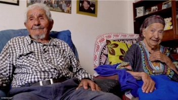  Η ιστορία αγάπης τους τούς έβγαλε από τη δυστυχία - Παραμένουν παντρεμένοι 91 χρόνια