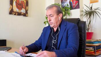 Βαρδάκης: «Όλοι οι άνθρωποι του πολιτισμού μια γροθιά απέναντι στις μεθοδεύσεις της κυβέρνησης»