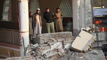Πακιστάν: Τουλάχιστον 83 νεκροί από την επίθεση βομβιστή-καμικάζι 