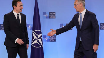 Κόσοβο: Την ενίσχυση της παρουσίας του ΝΑΤΟ ζητά ο πρωθυπουργός Άλμπιν Κούρτι