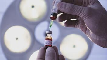 Κορωνοϊός: Πέντε αιματολογικοί δείκτες προβλέπουν τη σοβαρή λοίμωξη