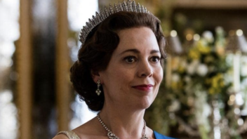 Ολίβια Κόλμαν: Αποκαλύπτει τι "έκλεψε" από τα γυρίσματα του "The Crown"