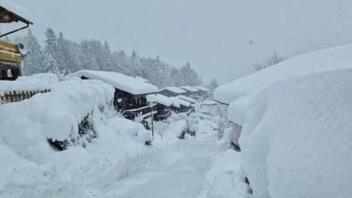 Τσεχία-Σλοβακία: Χωρίς ρεύμα χιλιάδες νοικοκυριά λόγω σφοδρής χιονοθύελλας