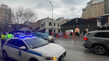 Μηχανή παρέσυρε πεζή στο κέντρο της Θεσσαλονίκης 