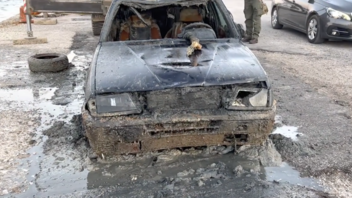 Κέρκυρα: Άνδρα εξαφανισμένο για δέκα χρόνια δείχνει το όχημα με τα οστά που βρέθηκε στο λιμάνι