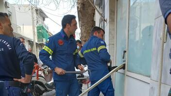Κινητοποιήθηκαν οι πυροσβέστες για τη διάσωση ανήμπορου ηλικιωμένου