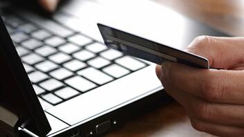 ΣΕΛΠΕ: Πέντε στους δέκα χρήστες διαδικτύου είναι συστηματικοί online αγοραστές