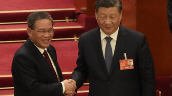 Εξελέγη ο νέος πρωθυπουργός της Κίνας – Στενός συνεργάτης του Σι Τζινπίγκ