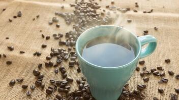Πόση καφεΐνη είναι ασφαλές να καταναλώσετε μέσα στην ημέρα
