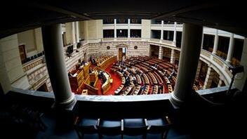 Στη Βουλή το ψήφισμα του Περιφερειακού Συμβουλίου Κρήτης κατά των πλειστηριασμών 