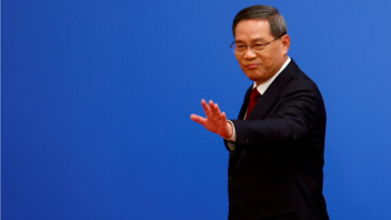  Κίνα: Ο νέος πρωθυπουργός στηλιτεύει την πολιτική «καταστολής» της χώρας του από τις ΗΠΑ