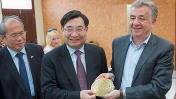 Στο Μουσείο Καζαντζάκη ο Κινέζος Υπουργός Πολιτισμού και Τουρισμού