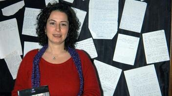 Τουρκία: 25 χρόνια μετά, η κοινωνιολόγος Πινάρ Σελέκ δικάζεται και πάλι ερήμην